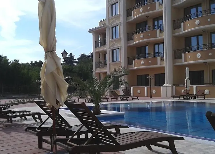 Flora Beach Private Lejlighedshotel Pomorie