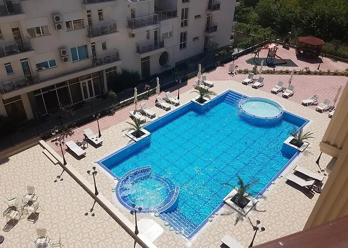 Flora Beach Private * Pomorie